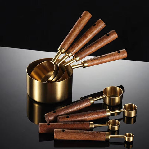OakMeasure – Crafted Oak Set with Classic Elegance