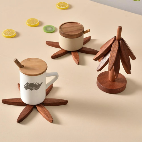 Wooden Tree Trivet Set – Foldable Heat-Resistant Table Protectors (4 pcs)