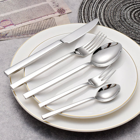 Elysian Cutlery Set – Modern Elegance with Timeless Finesse