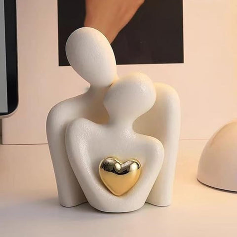 Abstract Couple Figurine with Heart – Modern Resin Decorative Sculpture