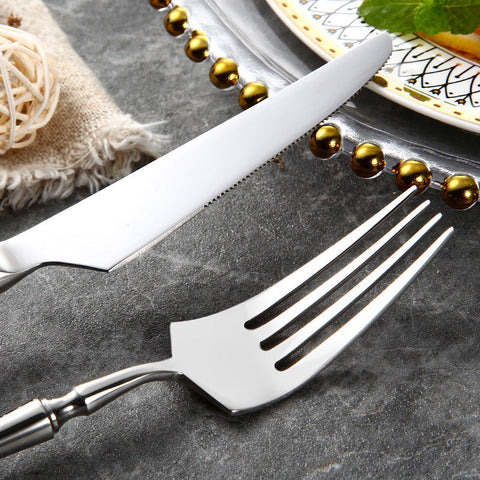 Cutlery Set with Refined Design