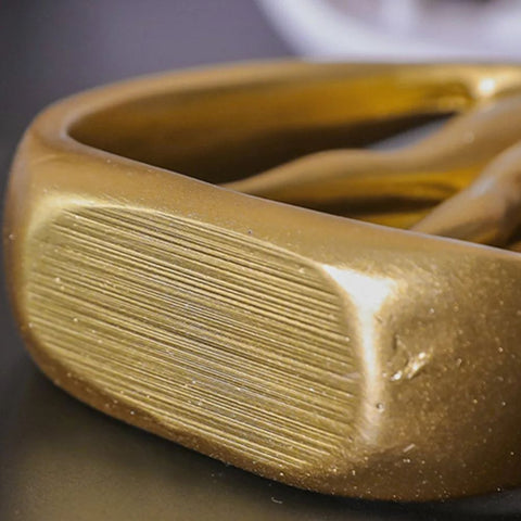 Resin Couple Sculpture