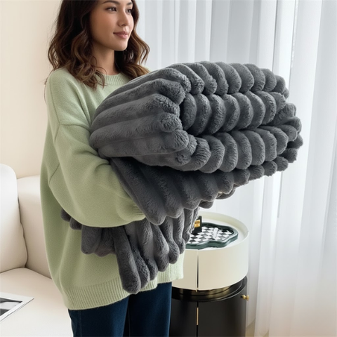 Snugglea Fleece Throw Blanket – Soft Checked Faux Lambswool