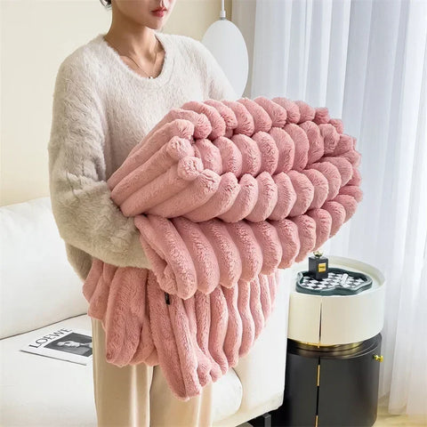 Snugglea Fleece Throw Blanket – Soft Checked Faux Lambswool