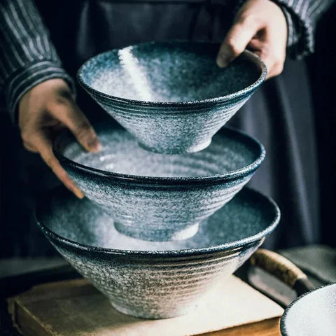 Japanese Ceramic Ramen Bowl – Handcrafted Design