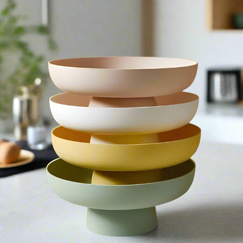 Vintage Charm Retro Serving Bowl – Stylish & Versatile Ceramic Dish