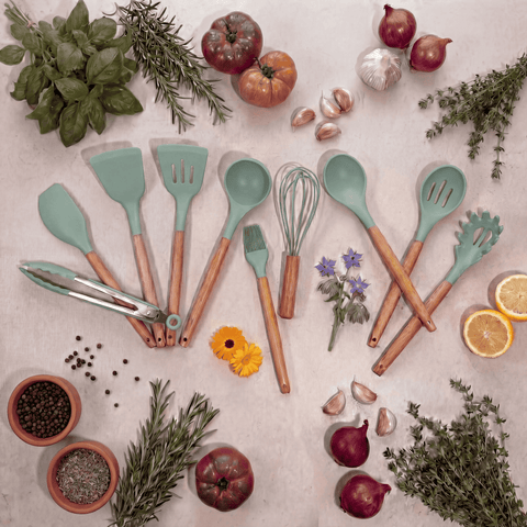 10-Piece Kitchen Utensil Set – Wooden Handle & Teal Silicone