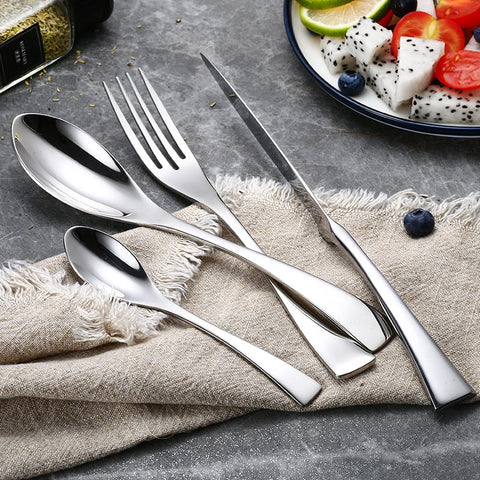 18/10 Stainless Steel Cutlery Set – Modern Silver Design