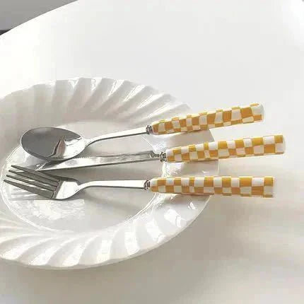 Ceramic Handle Steel Cutlery Set – Elegant Tableware